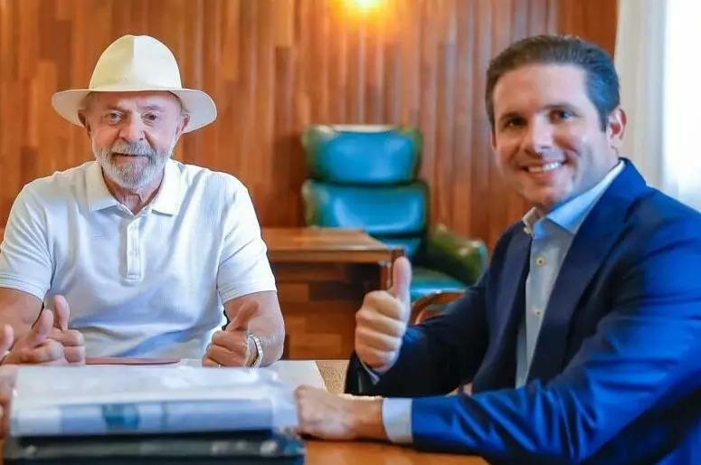 Lula e Motta devem se reunir até dia 25 para decidir sobre transição em PEC do fim da 6x1