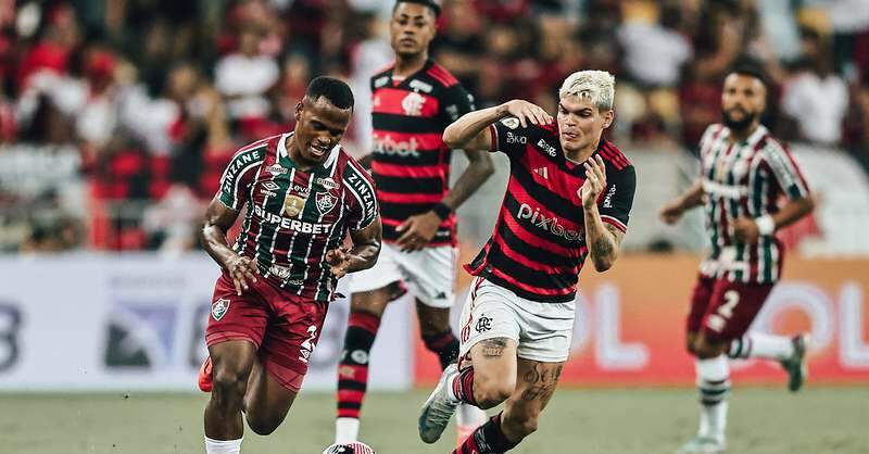Flamengo x Vasco: onde assistir ao vivo e as escalações do jogo hoje (15/02) pelo Campeonato Carioca