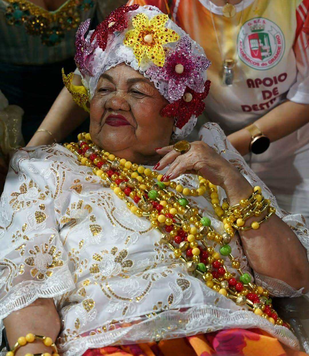 Dona Onete irá desfilar na Sapucaí no penúltimo carro