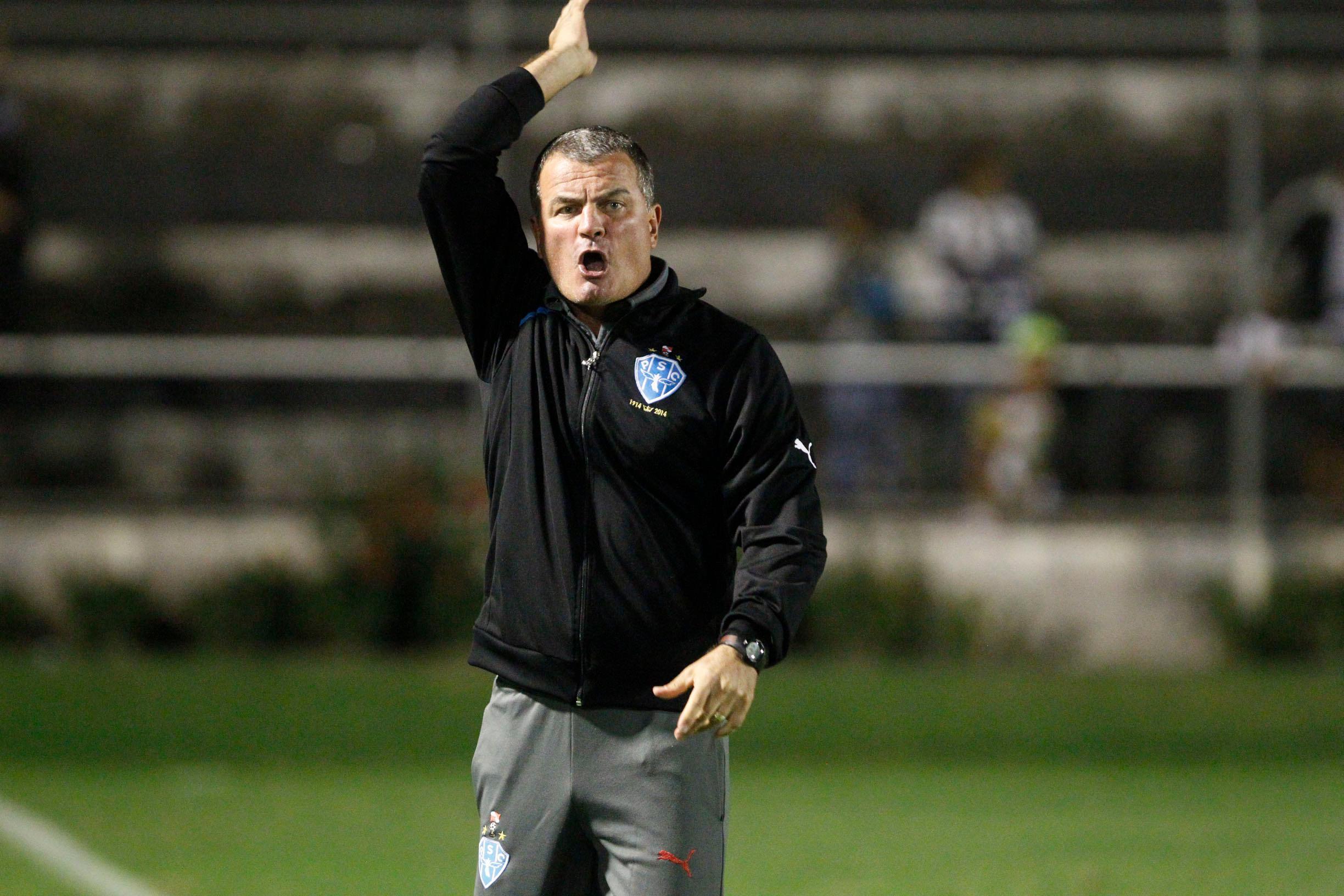 Mazola Júnior venceu apenas um dos últimos sete jogos antes de assinar com o Paysandu; Veja números