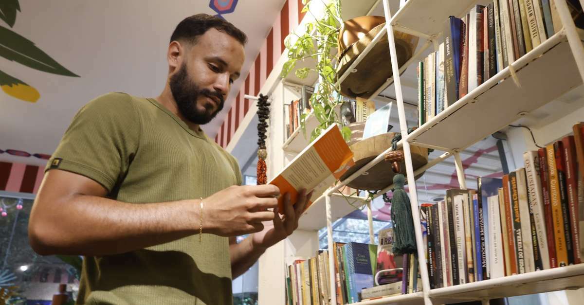 Sebos em Belém reinventam a experiência literária com memória, café e ...