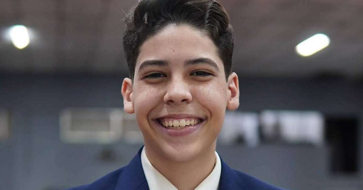 Pastor mirim viraliza ao dizer que 'cura câncer'; conheça Miguel ...