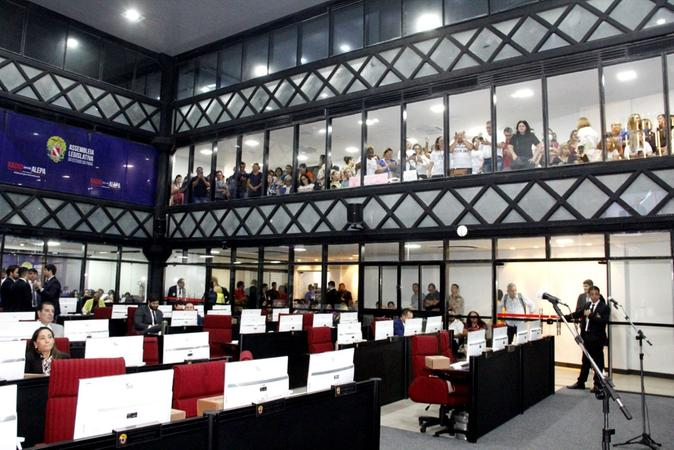 Alepa vota projeto contra vício em apostas e proposta que reconhece obra de Zélia Amador - Foto