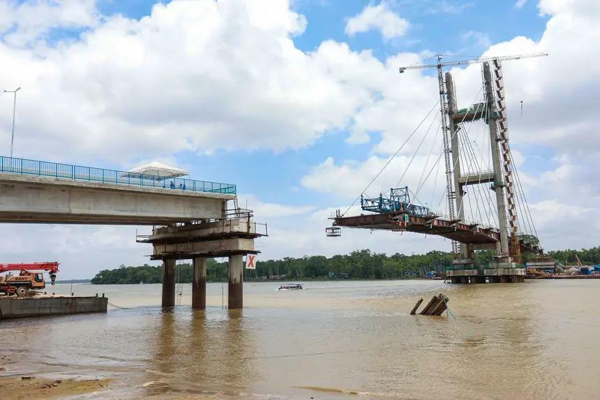 Ponte que vai ligar os distritos de Icoaraci e Outeiro, em Belém, está 90% concluída.