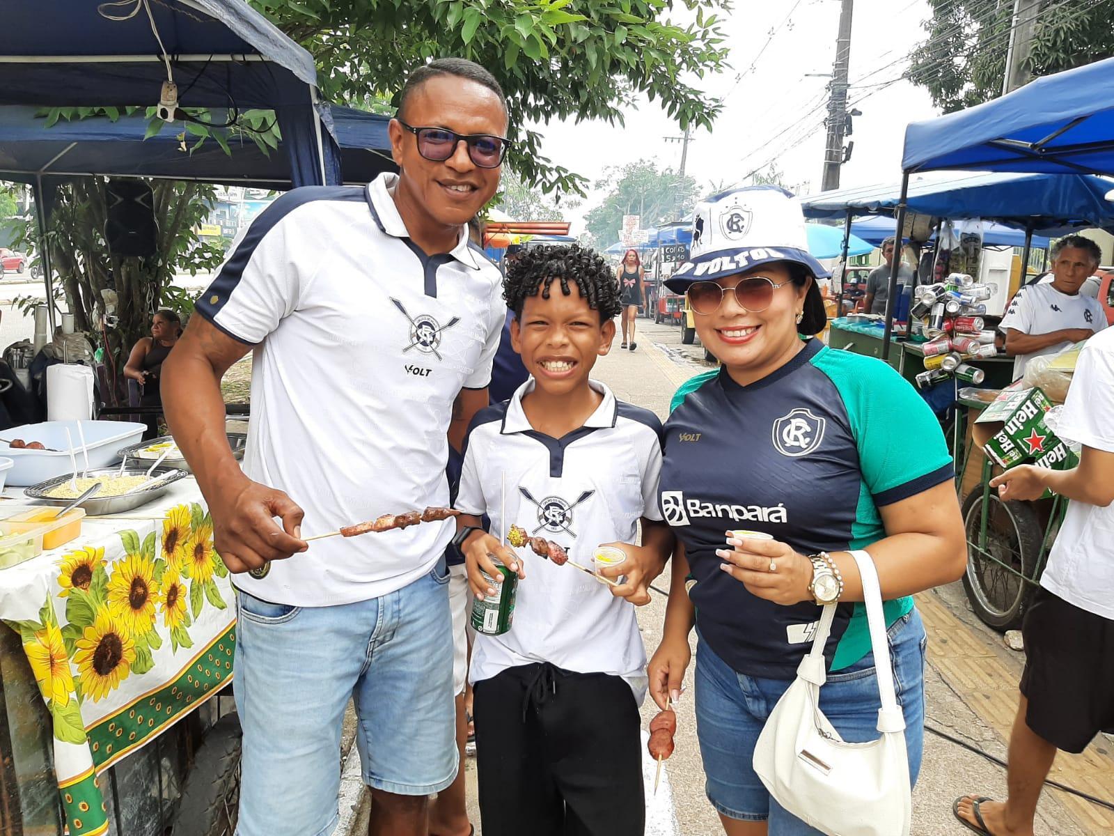 Pré-jogo reúne famílias, bandeiras e tradições no entorno do Mangueirão