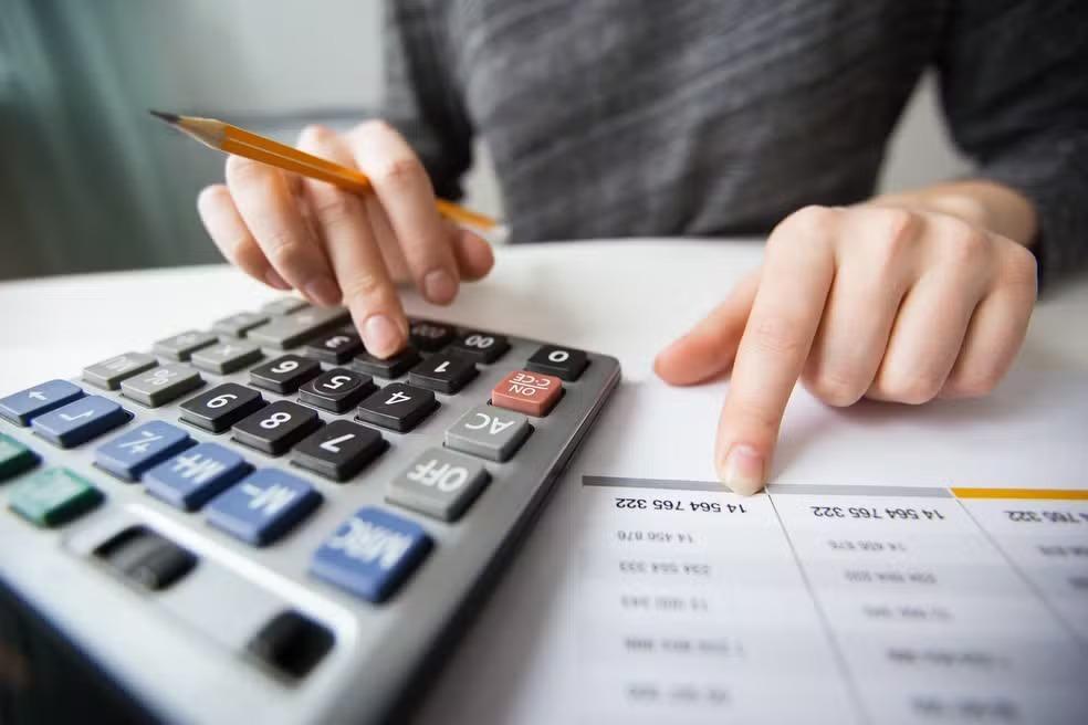 Com o reajuste do salário mínimo para R$ 1.621, a contribuição mensal do Microempreendedor Individual (MEI) também foi atualizada