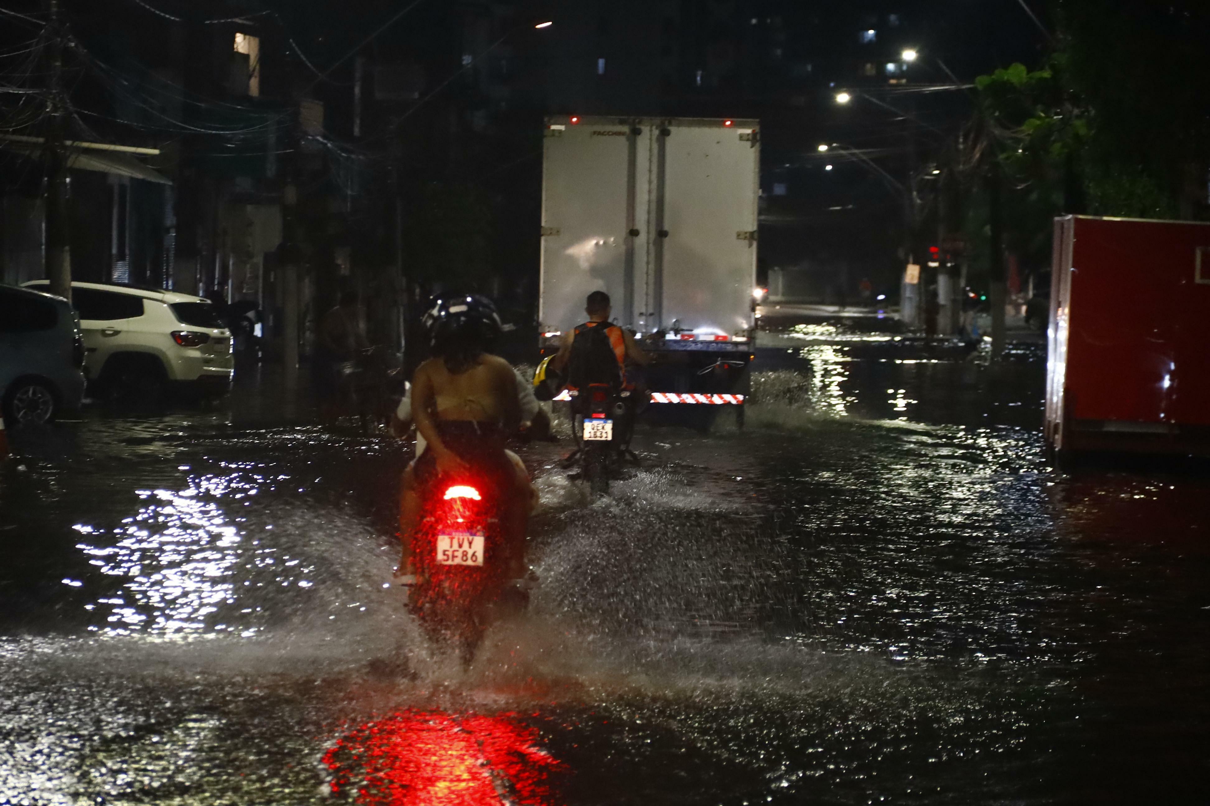 As chuvas dos últimos dias puseram a cidade em alerta