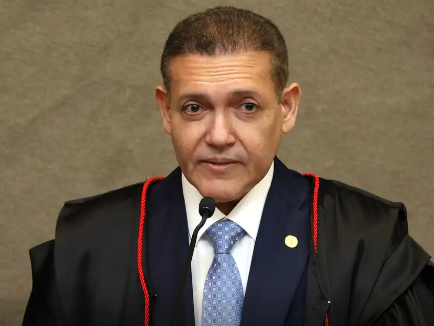 Nunes Marques autoriza que canal Exército do Lula volte a funcionar após 48h