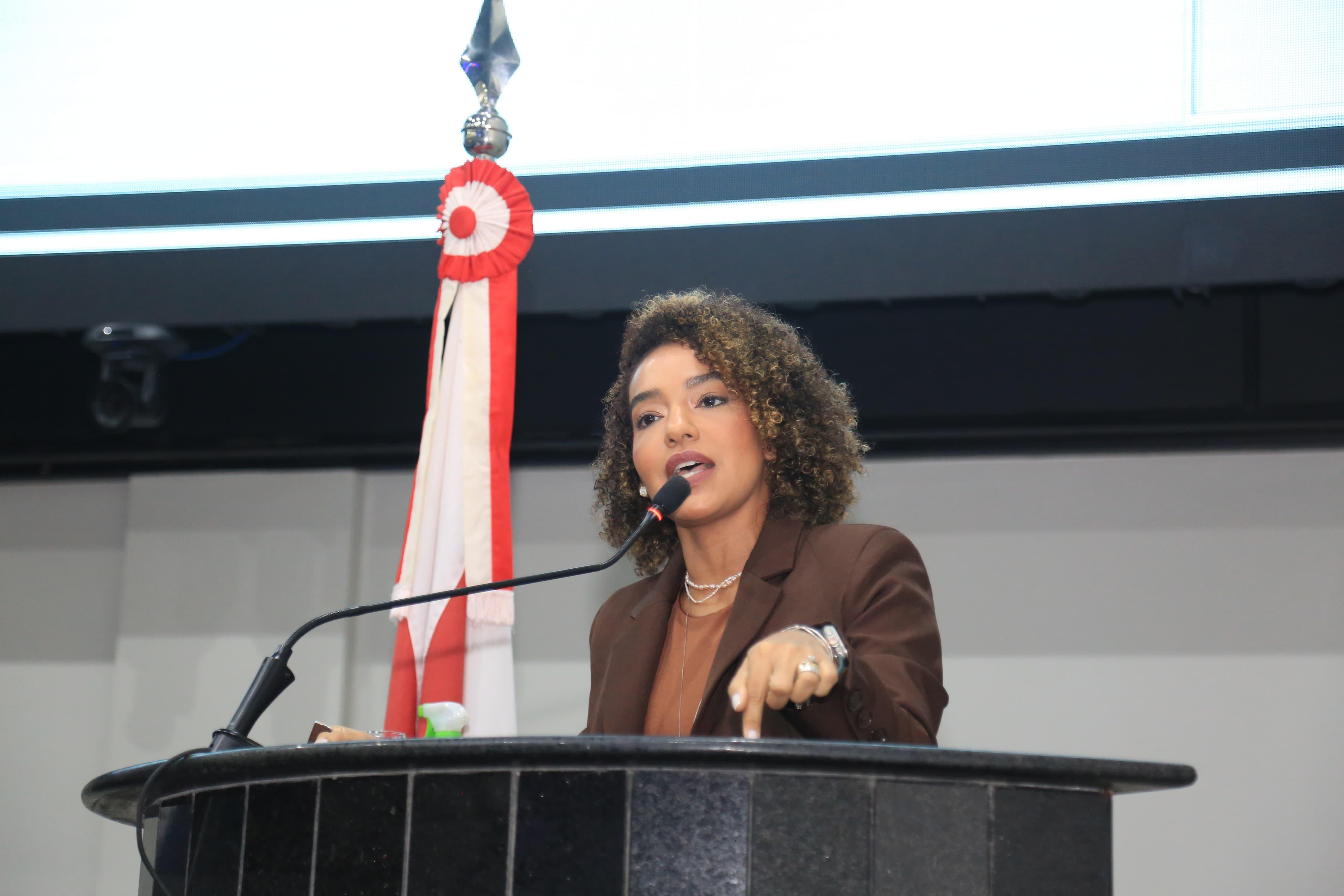 Deputada Lívia Duarte (PSOL)