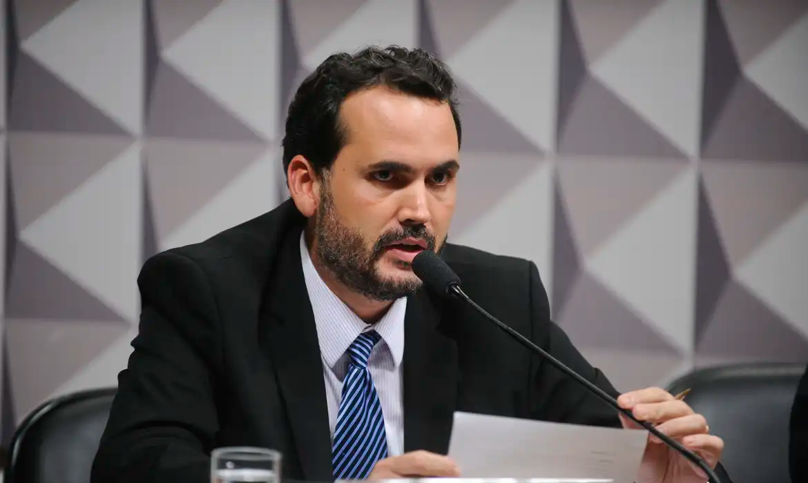 Ministro Bruno Moretti