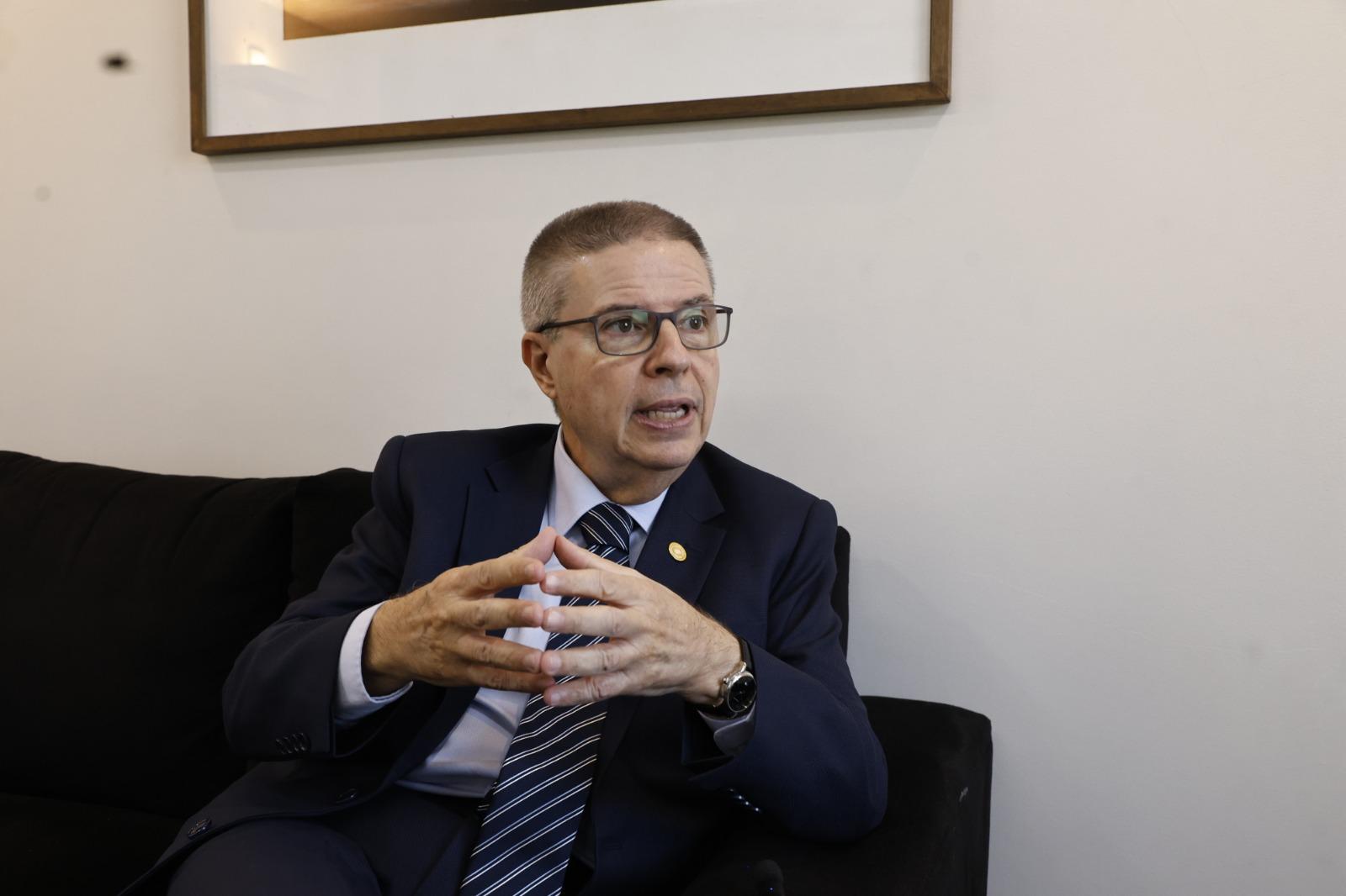 Antonio Anastasia durante entrevista ao Grupo Liberal.