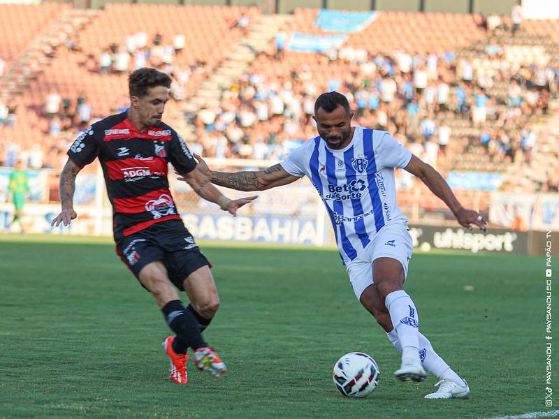 Campeão pelo Paysandu, lateral se despede do clube nas redes sociais
