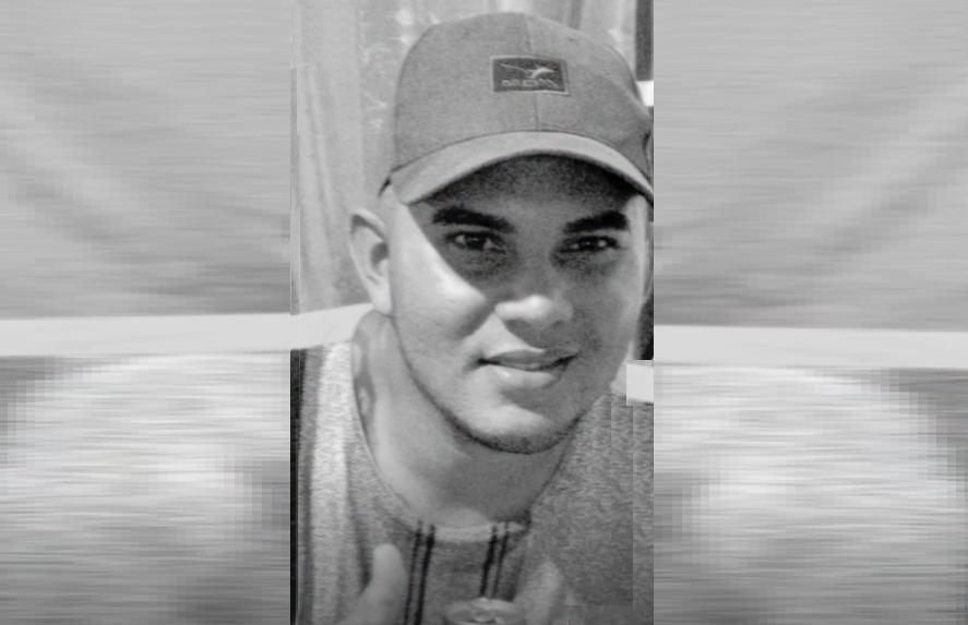 Mototaxista morre após ser abordado e baleado por ocupantes de carro em Bragança.