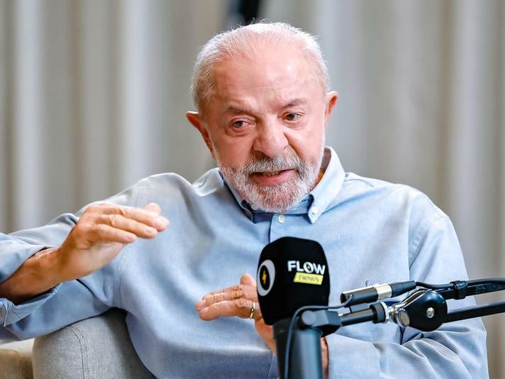 Lula associa Flávio Bolsonaro a milicianos e cita mensagens com Vorcaro