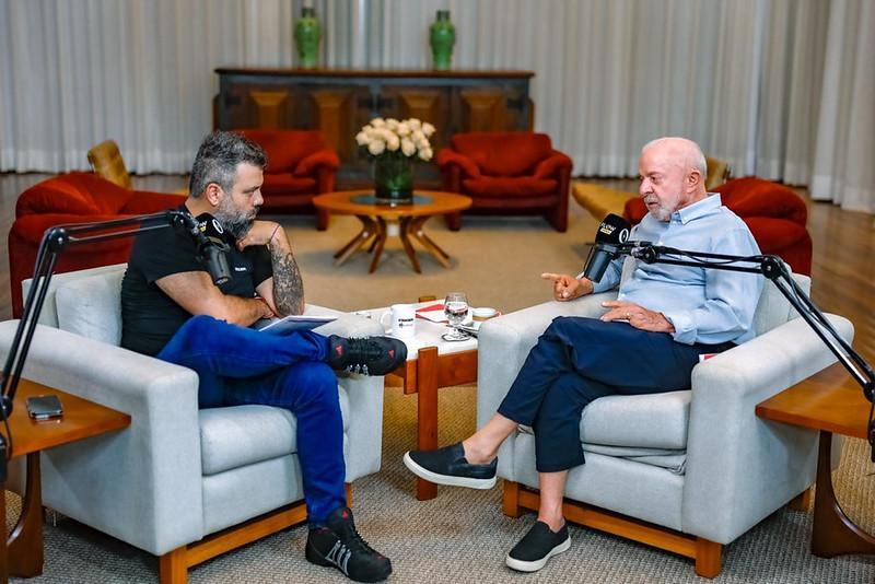 Lula durante entrevista ao Flow Podcast, no Palácio da Alvorada.