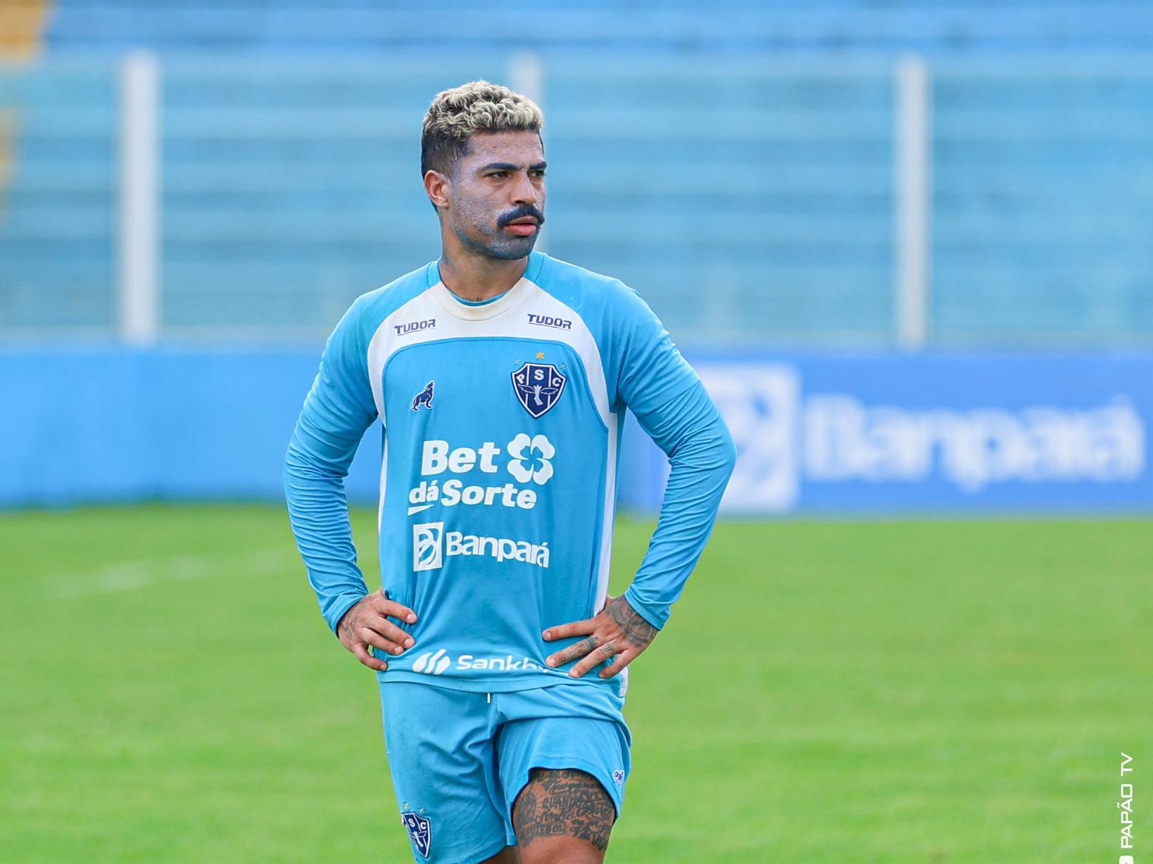 Marcinho vê '1% de chance' e cobra vitória do Paysandu contra a Ferroviária