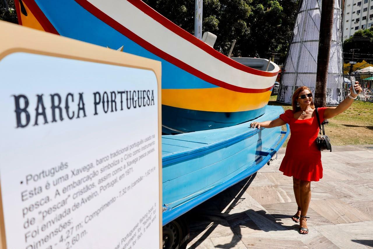 Sandra se surpreende com as decorações a cada ano