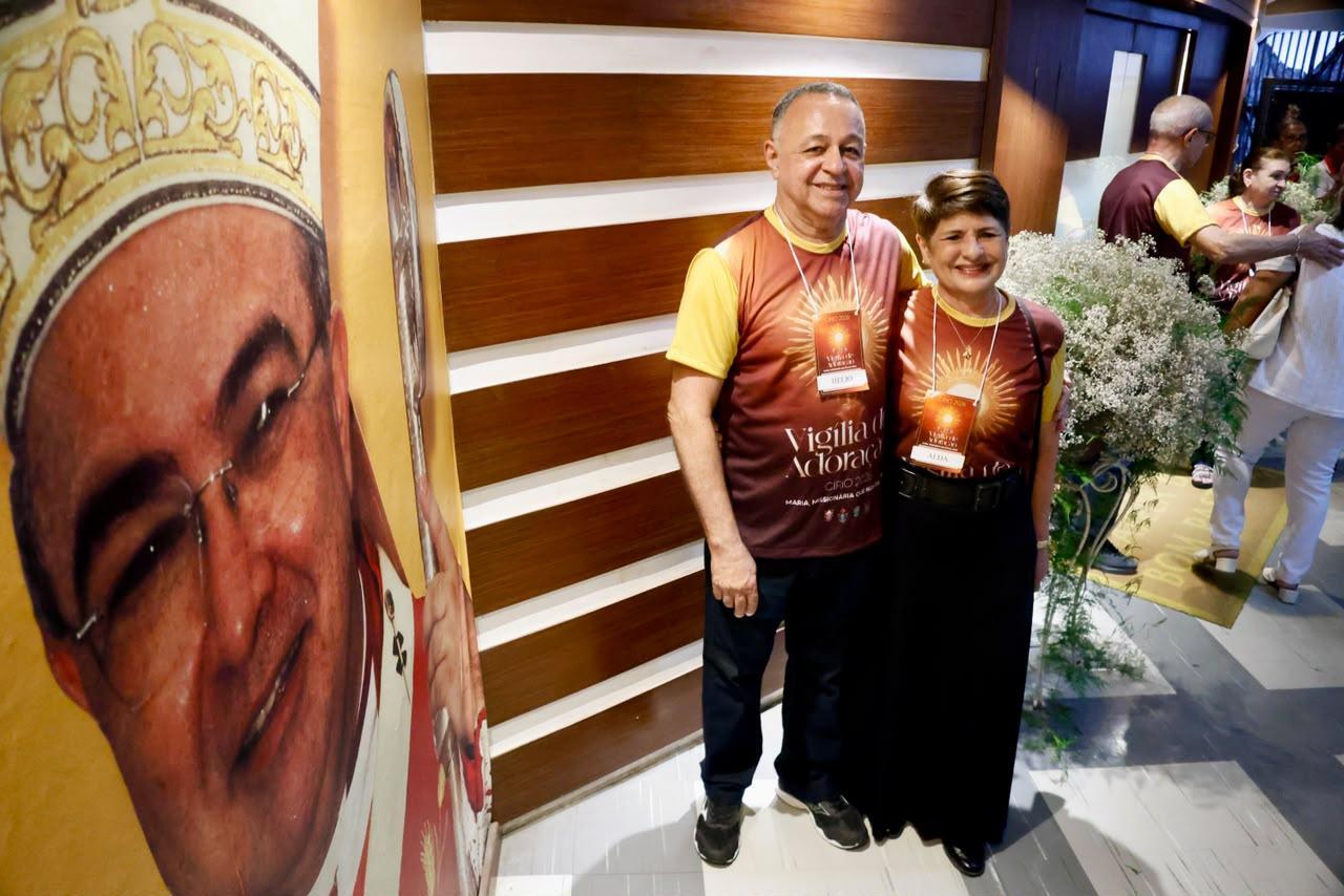 Hélio e Alda são os coordenadores da vigília neste ano