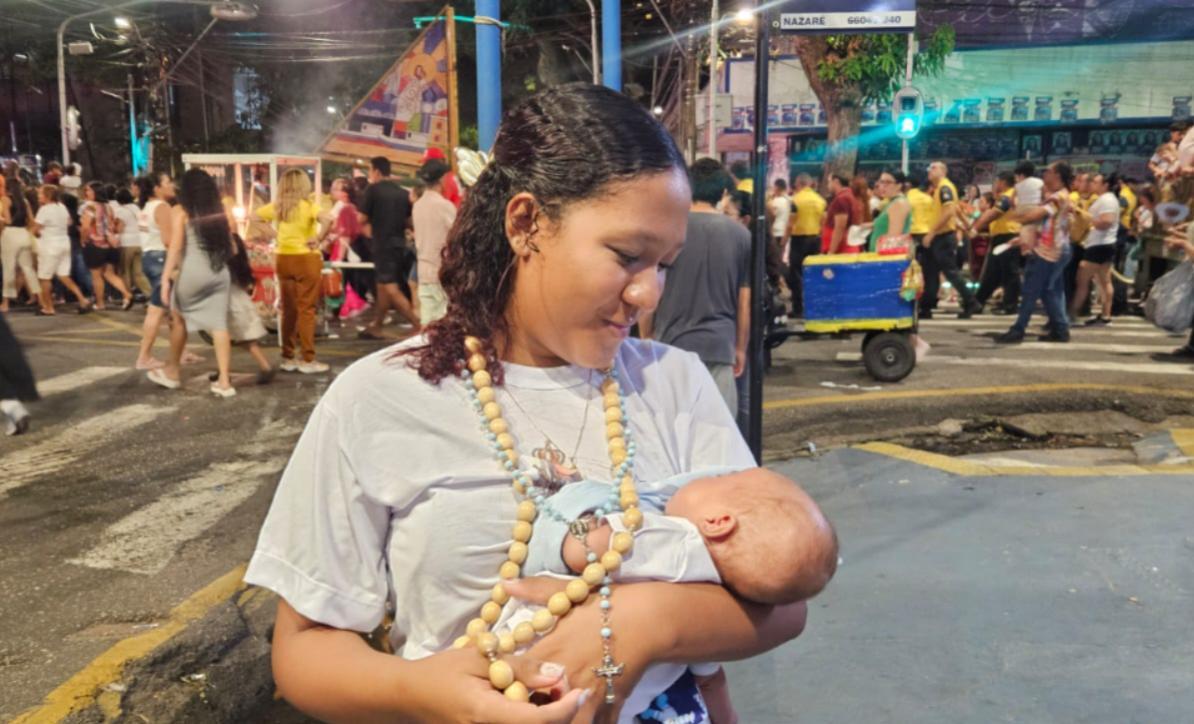 Ana Carolina Mescouto, 20 anos, promesseira.