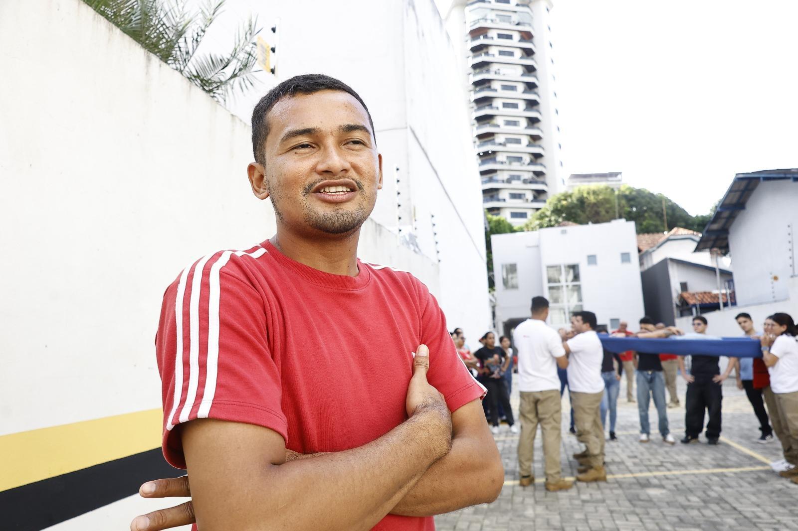 Messias Correa, voluntário da Cruz Vermelha em 2026.