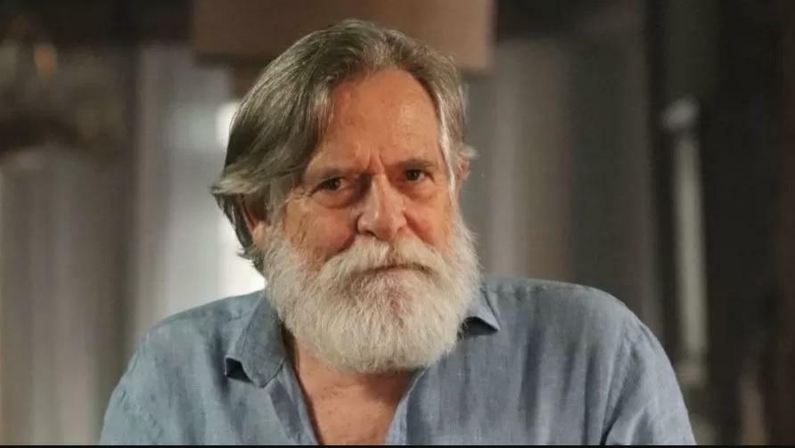 José de Abreu questionou o silêncio público de colegas durante a disputa presidencial entre Lula e Flávio Bolsonaro