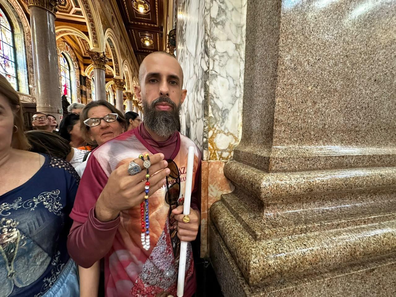 O bombeiro civil Raoni de Aquino, de 38 anos, veio de São Luís, no Maranhão.