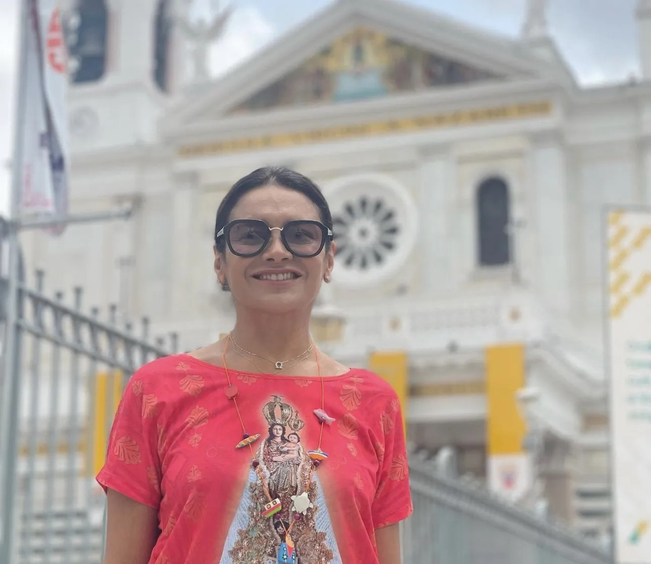 Dira Paes sempre está em Belém durante o Círio