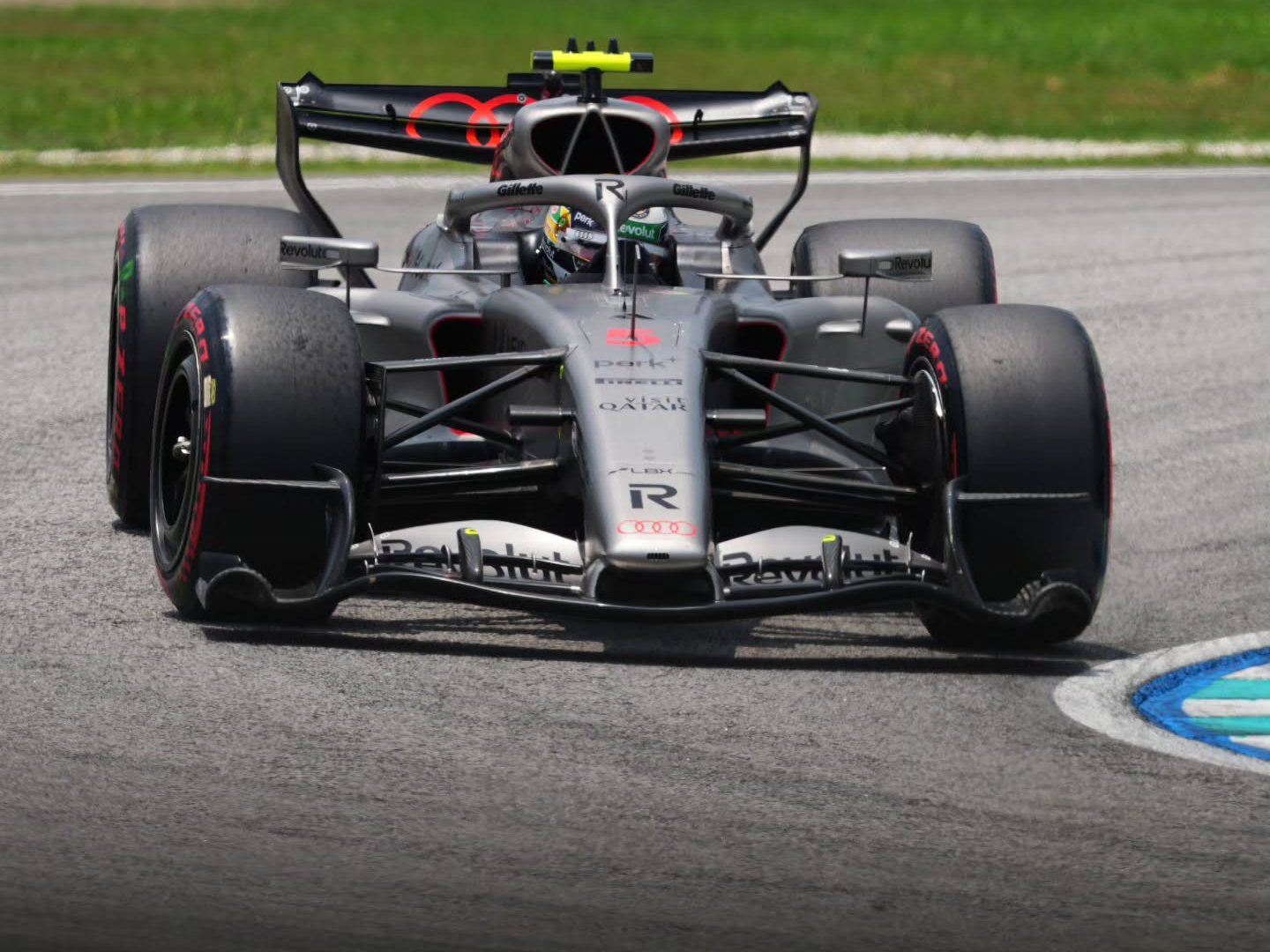 GP de Singapura: Gabriel Bortoleto abandona a prova na 8ª volta