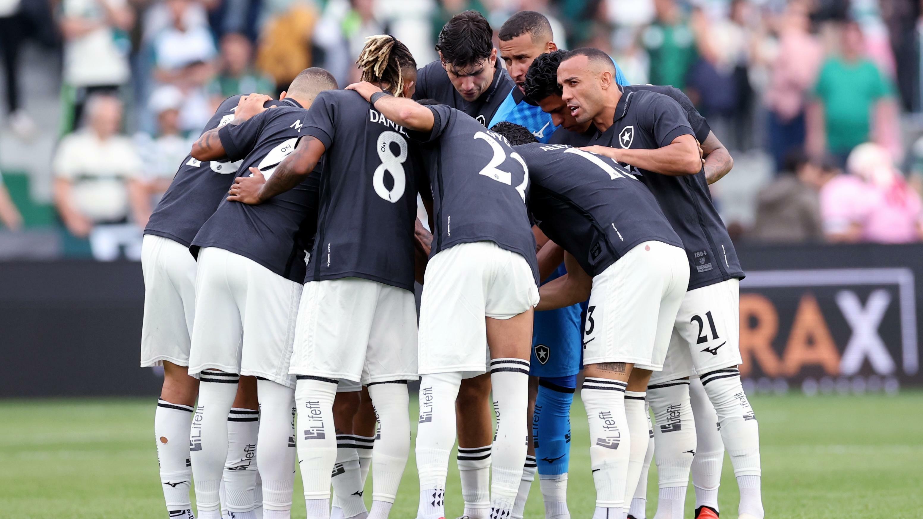 Botafogo empata com o Coritiba e soma primeiro ponto na 'Era Tite'