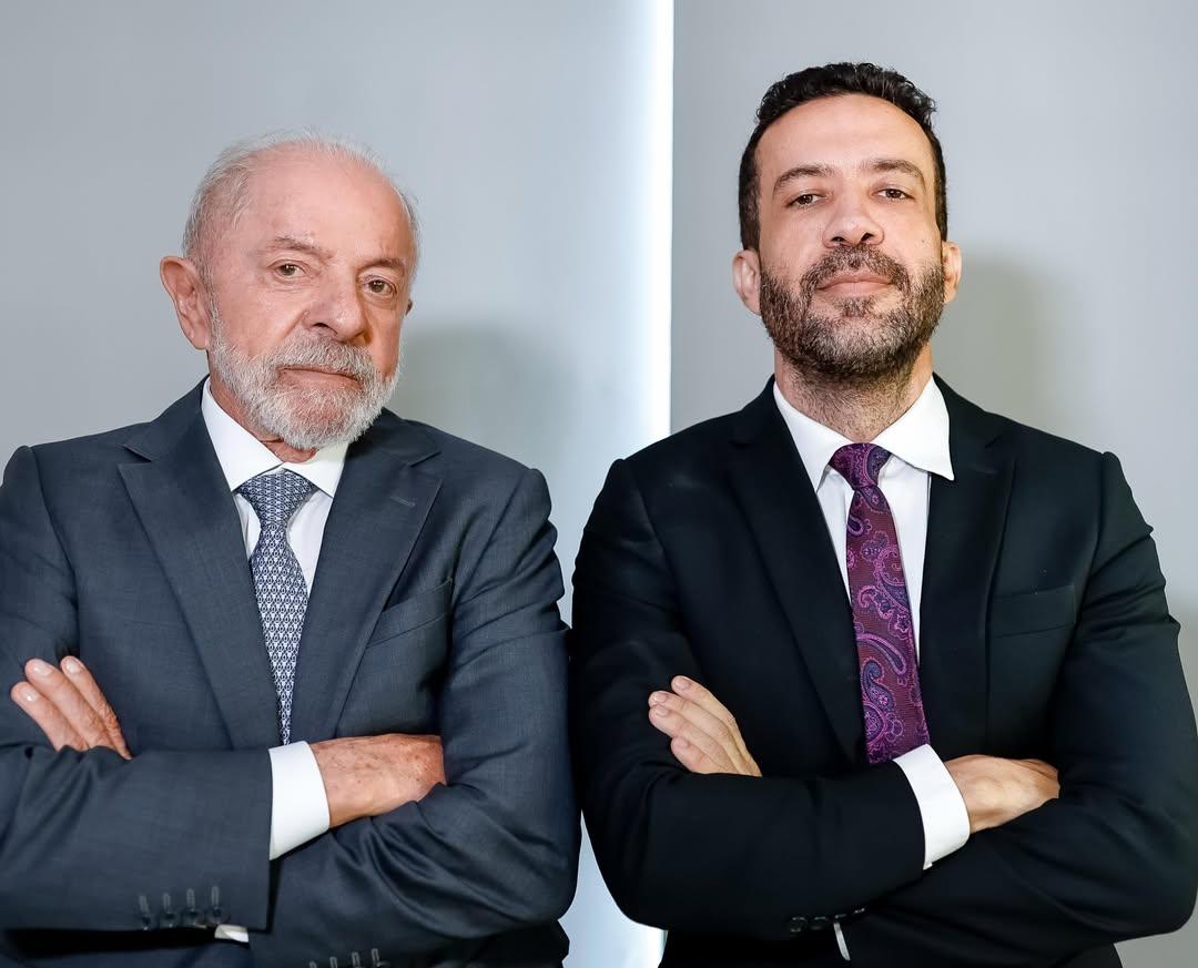 Presidente Lula e o deputado federal André Janones