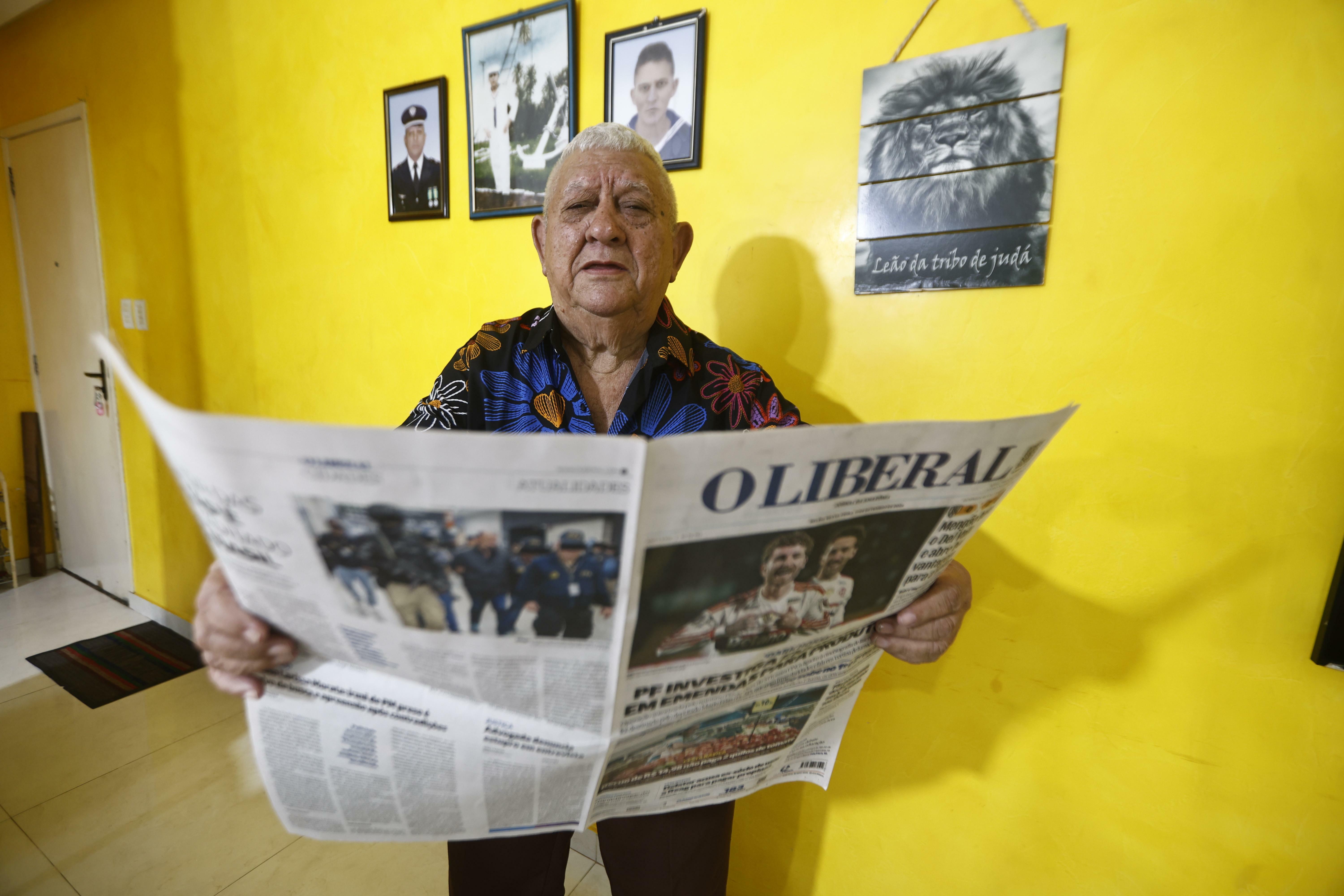 Para Seu Sena, leitura de O LIBERAL não pode faltar
