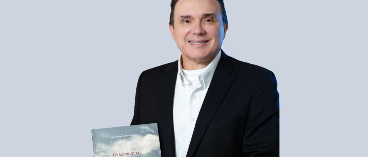 Livro, escrito porJoão Augusto Rodrigues, conta a saga da Família Rodrigues, do Grupo Líder