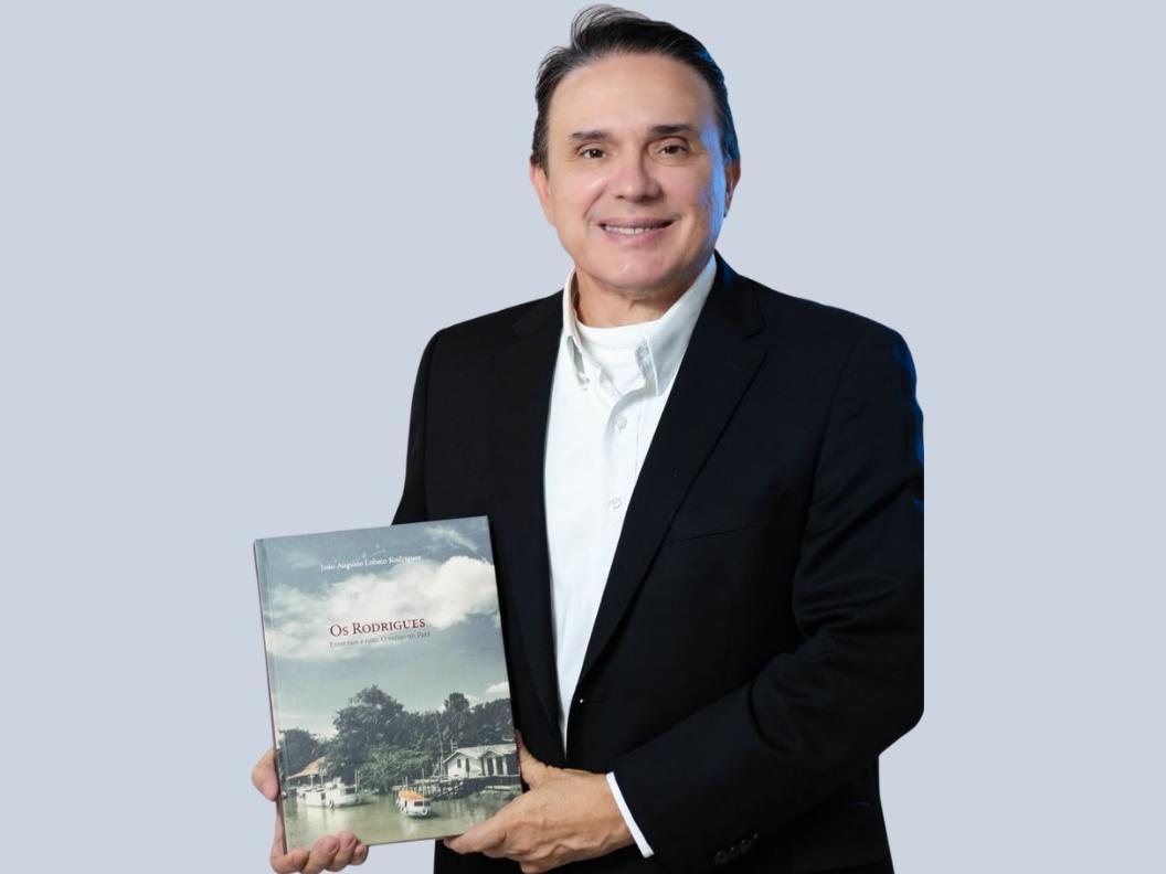 Livro, escrito porJoão Augusto Rodrigues, conta a saga da Família Rodrigues, do Grupo Líder