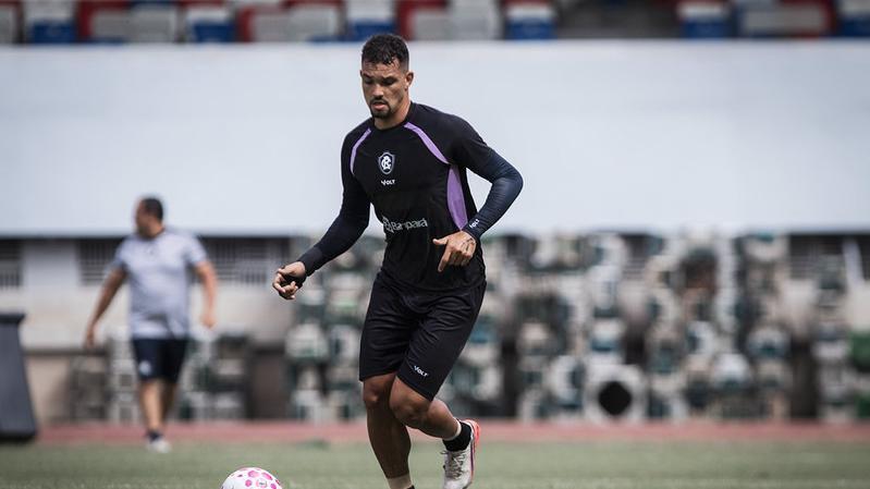 Zé Ivaldo valoriza trabalho de Thiago Carpini no Remo: 'Facilitou muito'