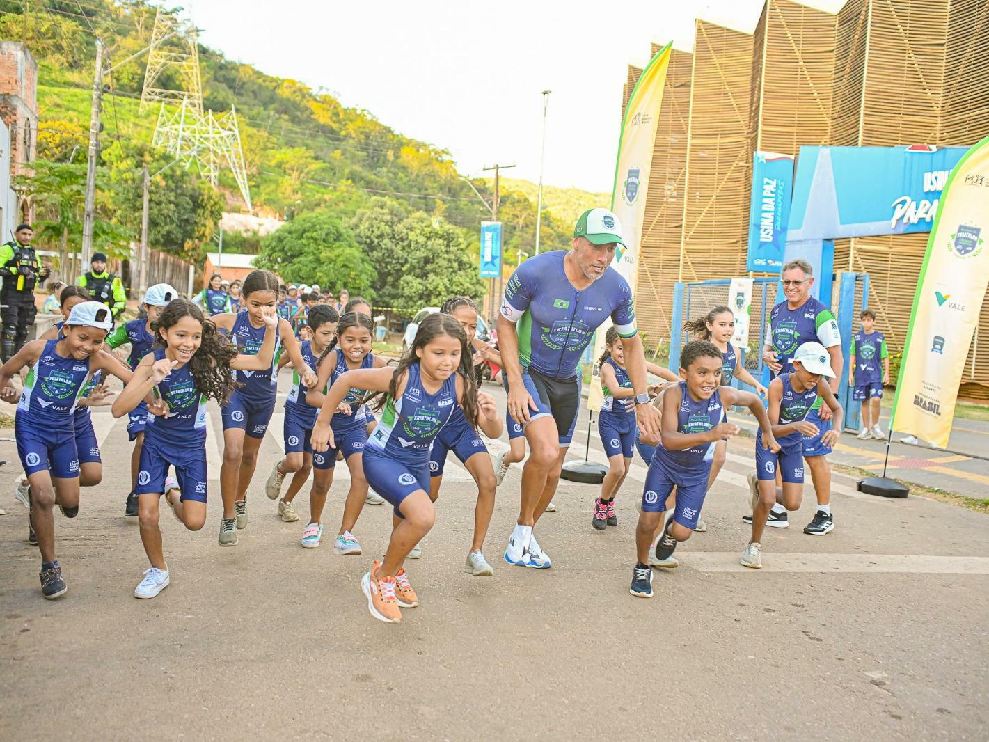 Campeão brasileiro de triathlon visita projeto na região sudeste do Pará