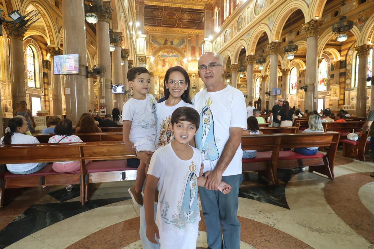 A família é devota de Nossa Senhora de Nazaré e testemunha milagres