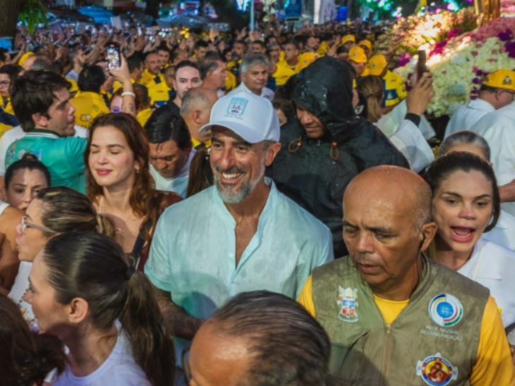 Marcos Mion relata emoção ao participar do Círio de Nazaré