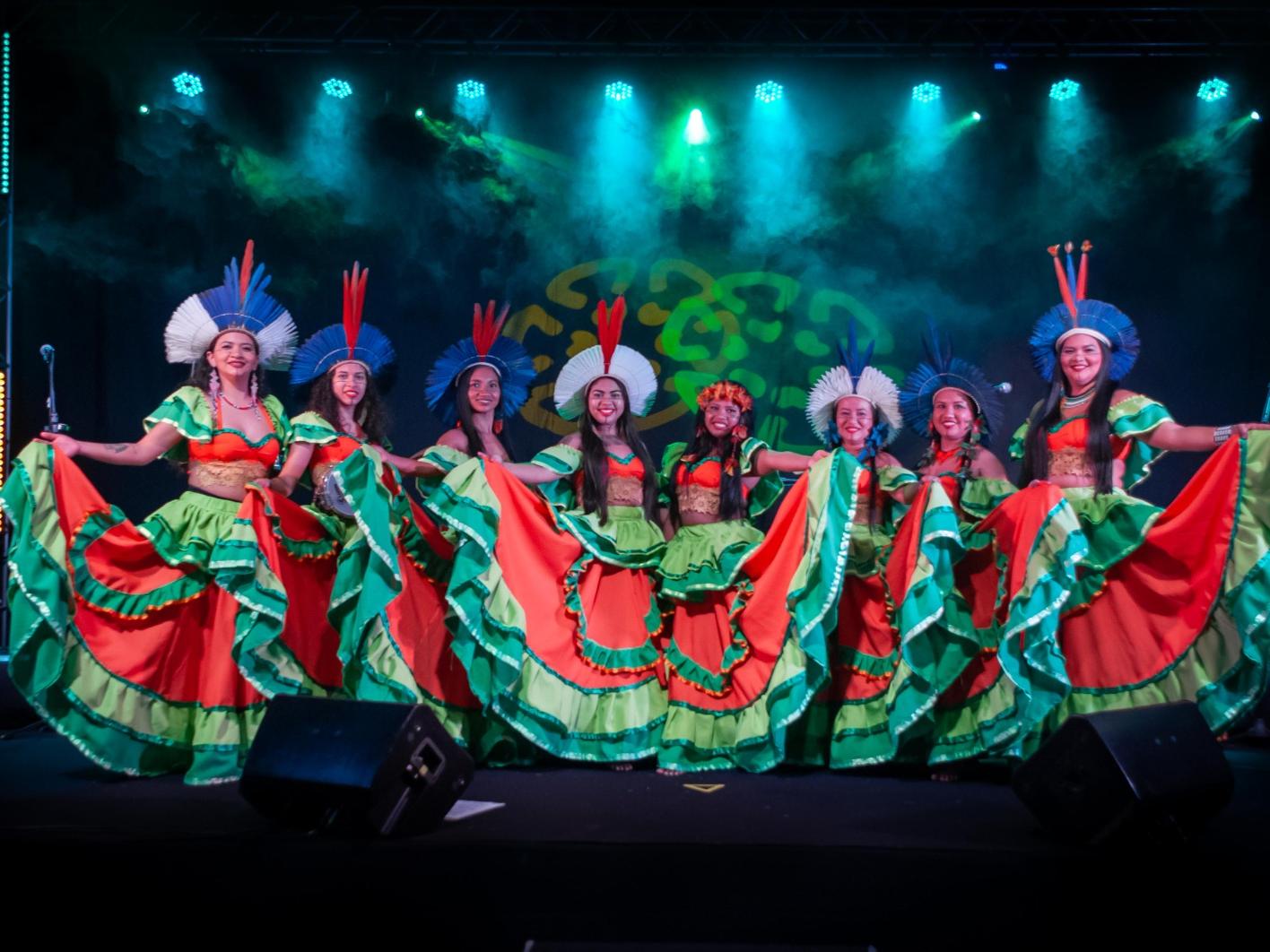 Suraras do Tapajós realizam shows gratuitos em Macapá como parte de turnê