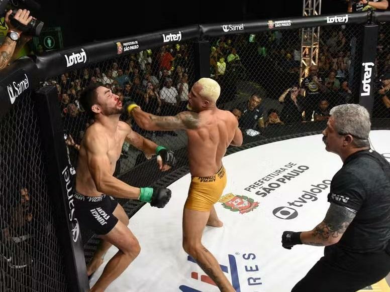 Ernane Pimenta nocauteou Martinho Farley no segundo round do Fight do Milhão