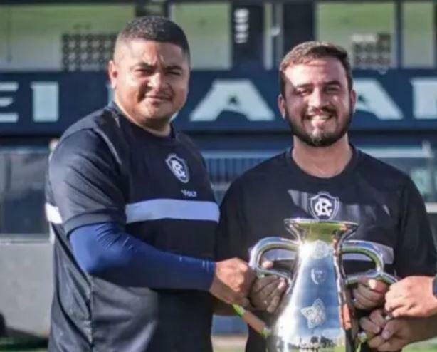 Rafael Silva [lado esquerdo] está de volta ao Leão (Samara Miranda / Remo)