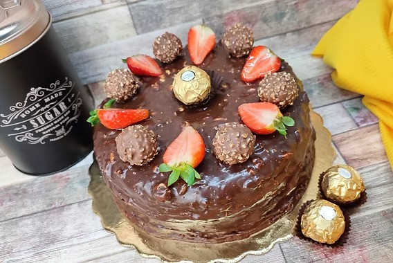 Bolo de Ferrero Rocher