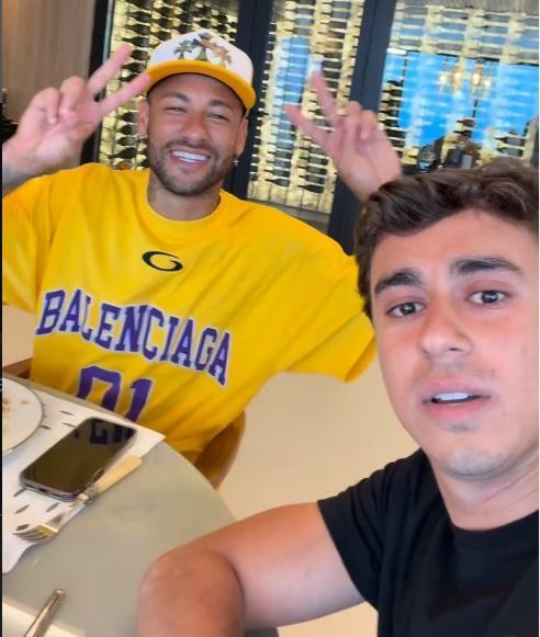 Neymar Jr. declara apoio a Flávio Bolsonaro