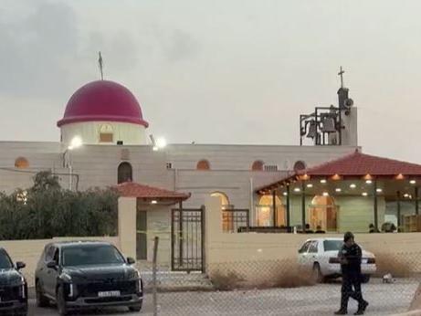 Ataque a tiros em igreja ortodoxa na Jordânia mata sete e deixa 40 feridos