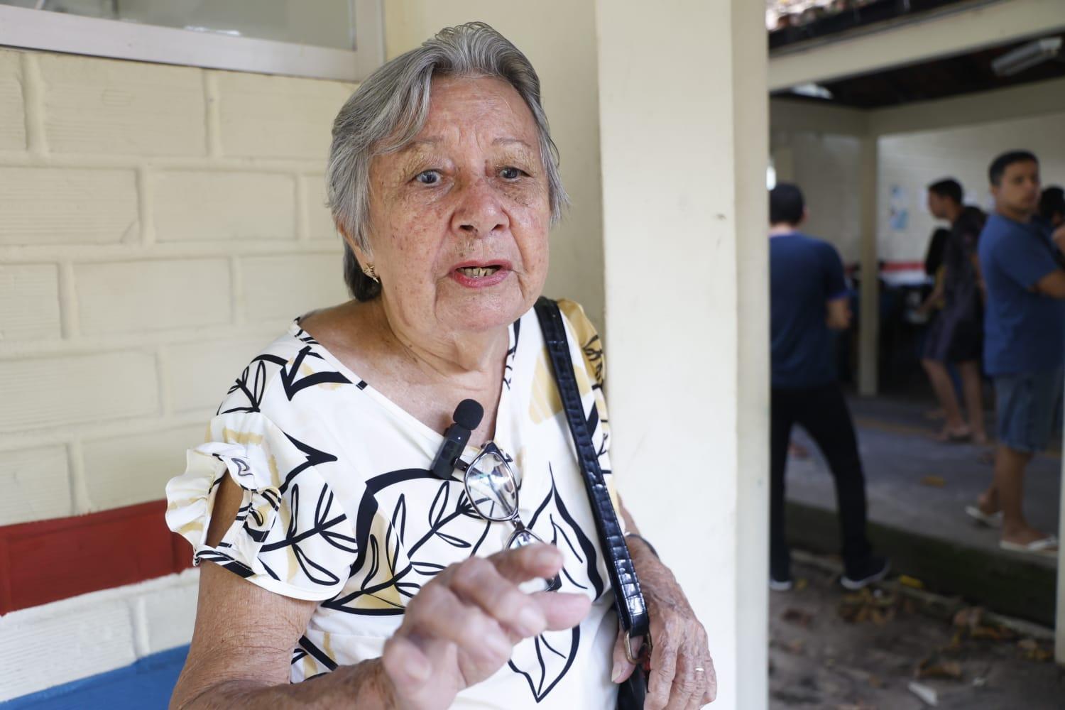 Paula Lima, costureira aposentada