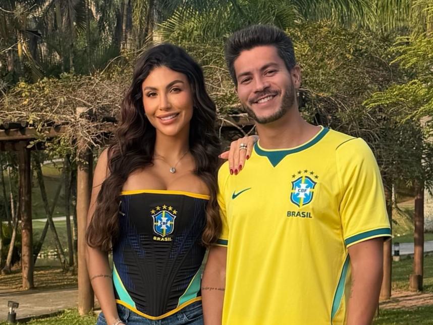 Arthur Aguiar e a esposa Jheny Santucci