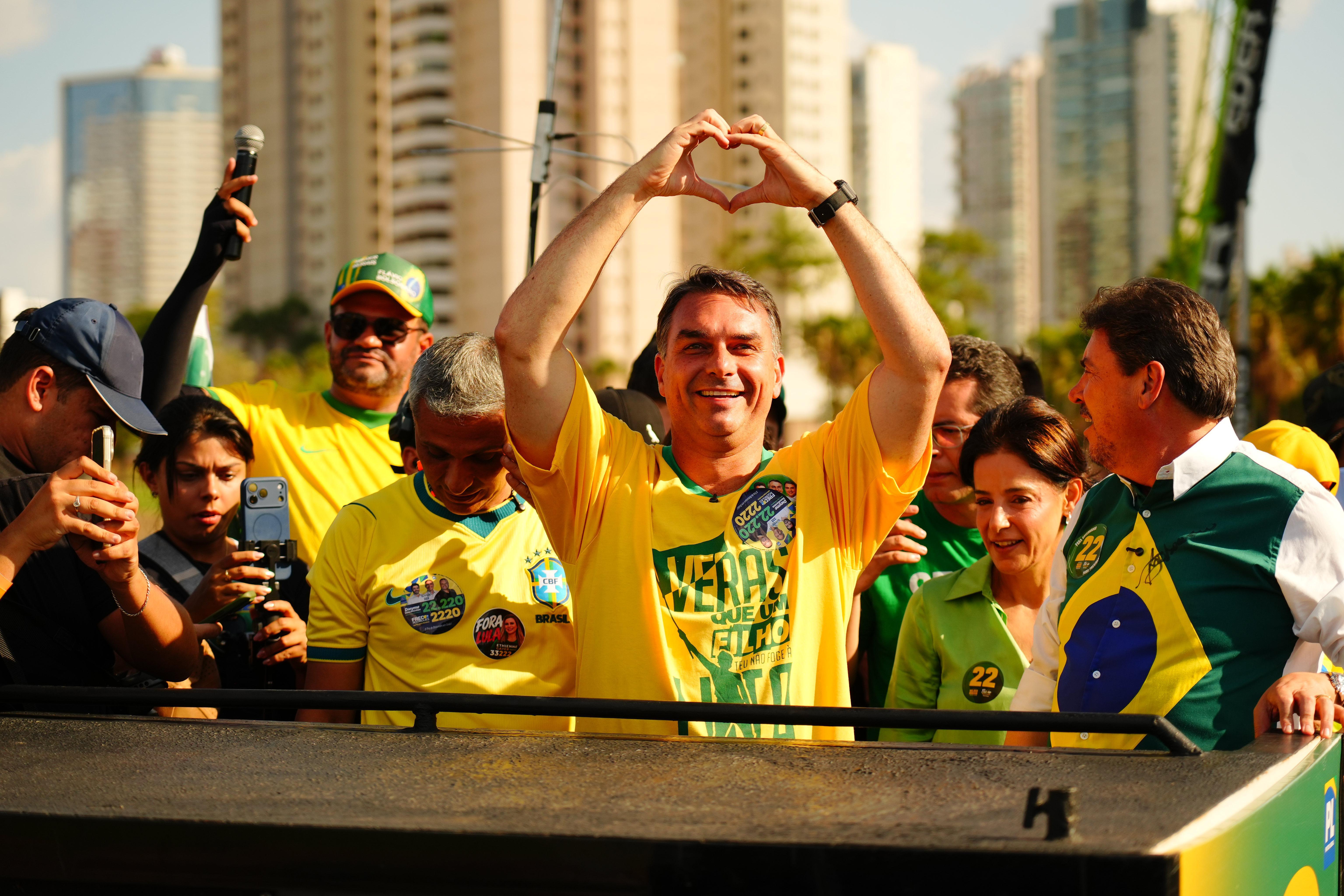 Flávio Bolsonaro foi eleito presidente da república