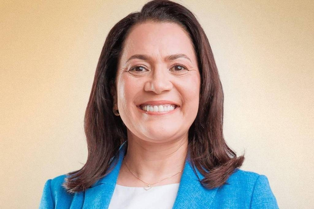 Governadora assumiu o cargo em abril, após renúncia de Gladson Cameli, e agora conquista primeiro mandato direto