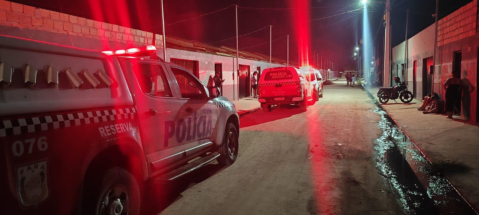 O ataque a tiros ocorreu na noite deste domingo (25), no Conjunto Japiim, em Castanhal, no nordeste do Pará