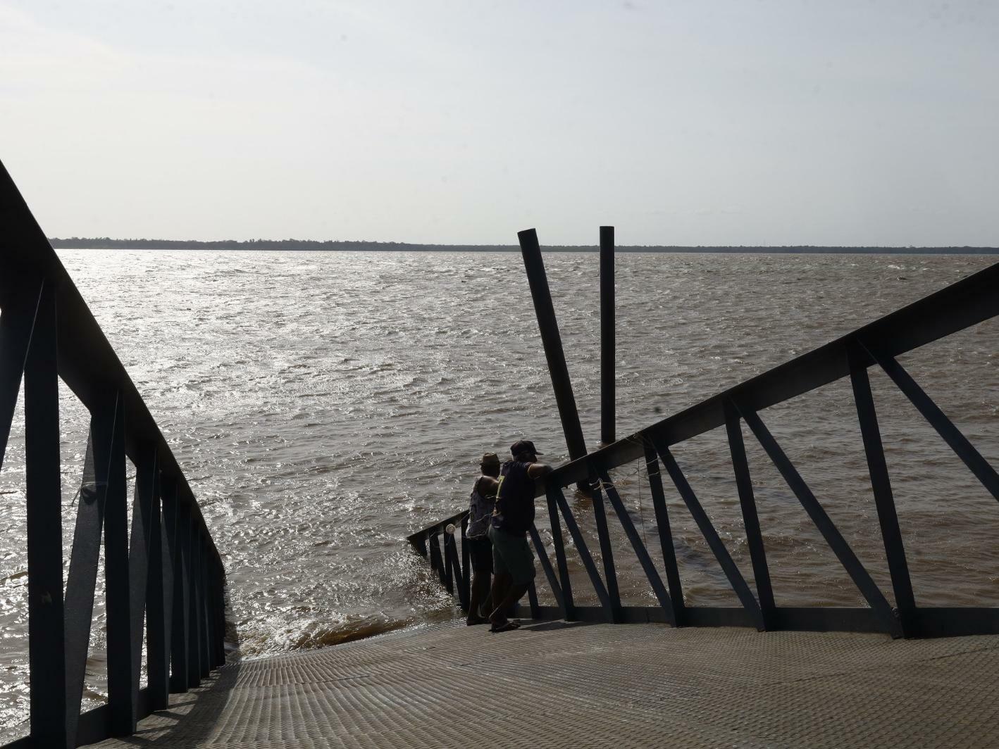 Trabalhadores denunciam problemas em flutuante do Porto de Icoaraci
