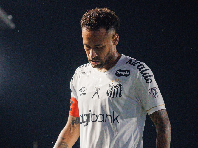 Neymar é denunciado pelo STJD após expulsão pela 'Lei Vini Jr.'